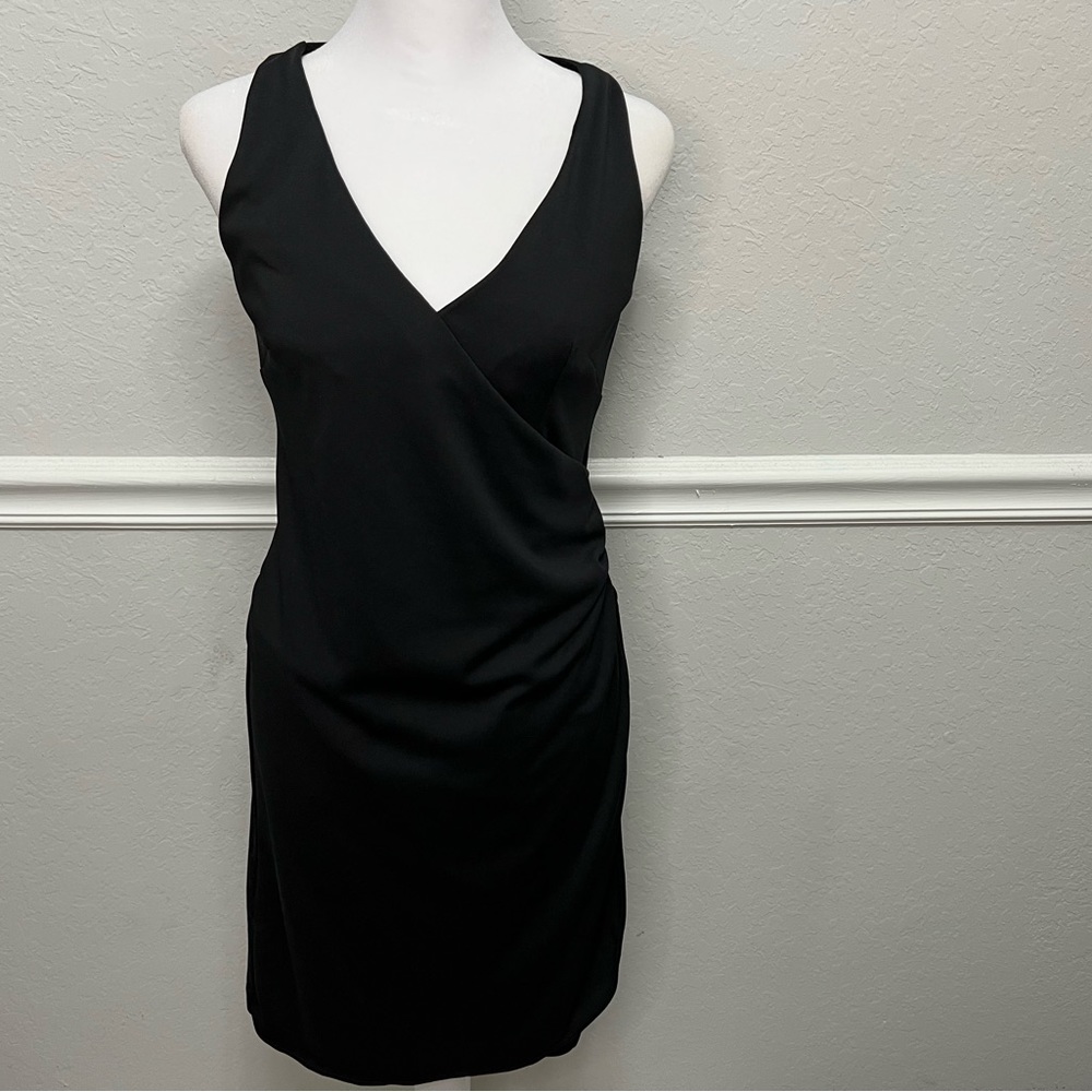 FORMAL DRESS VNECK